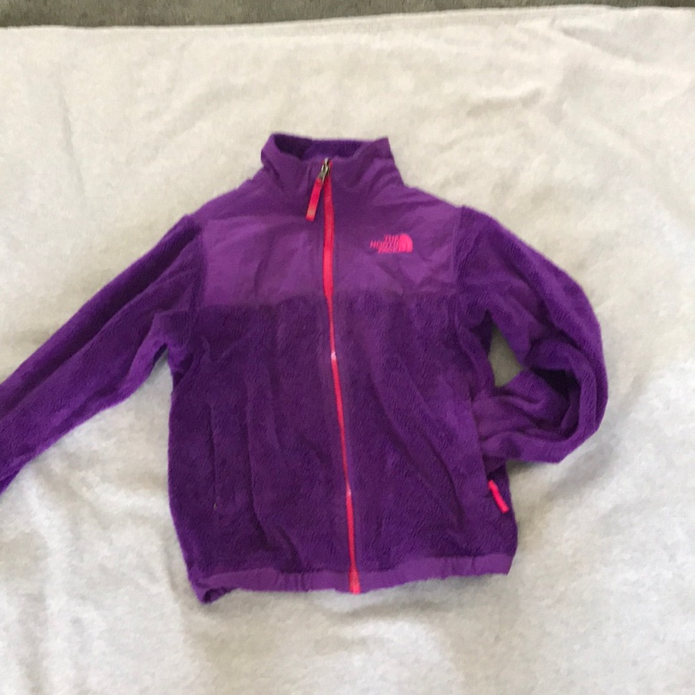 The most adorable North Face brand jacket